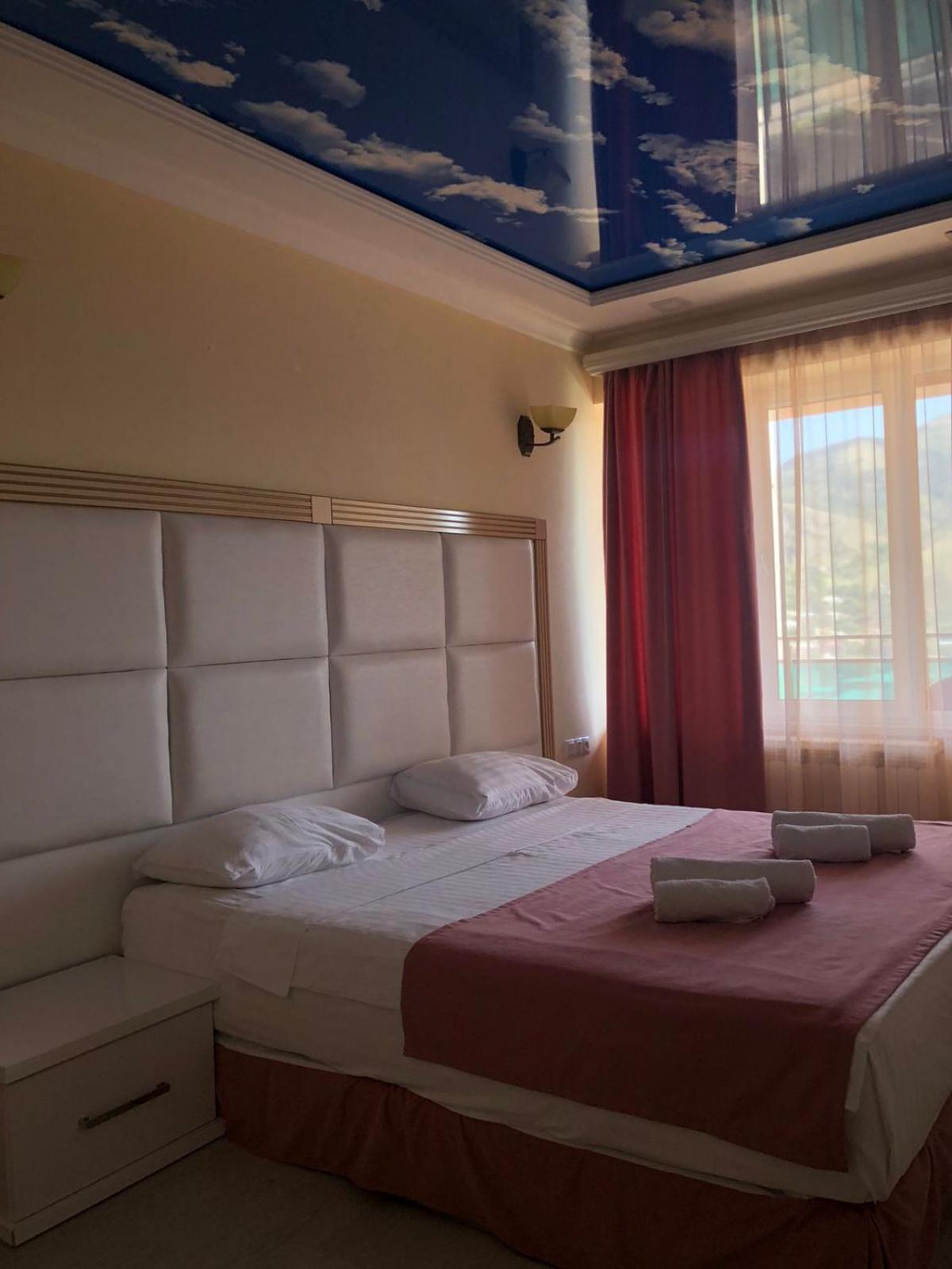 Goris Hotel Bagian luar foto