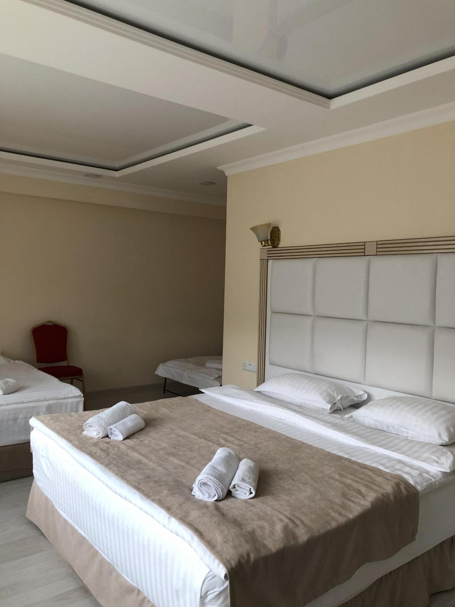 Goris Hotel Bagian luar foto