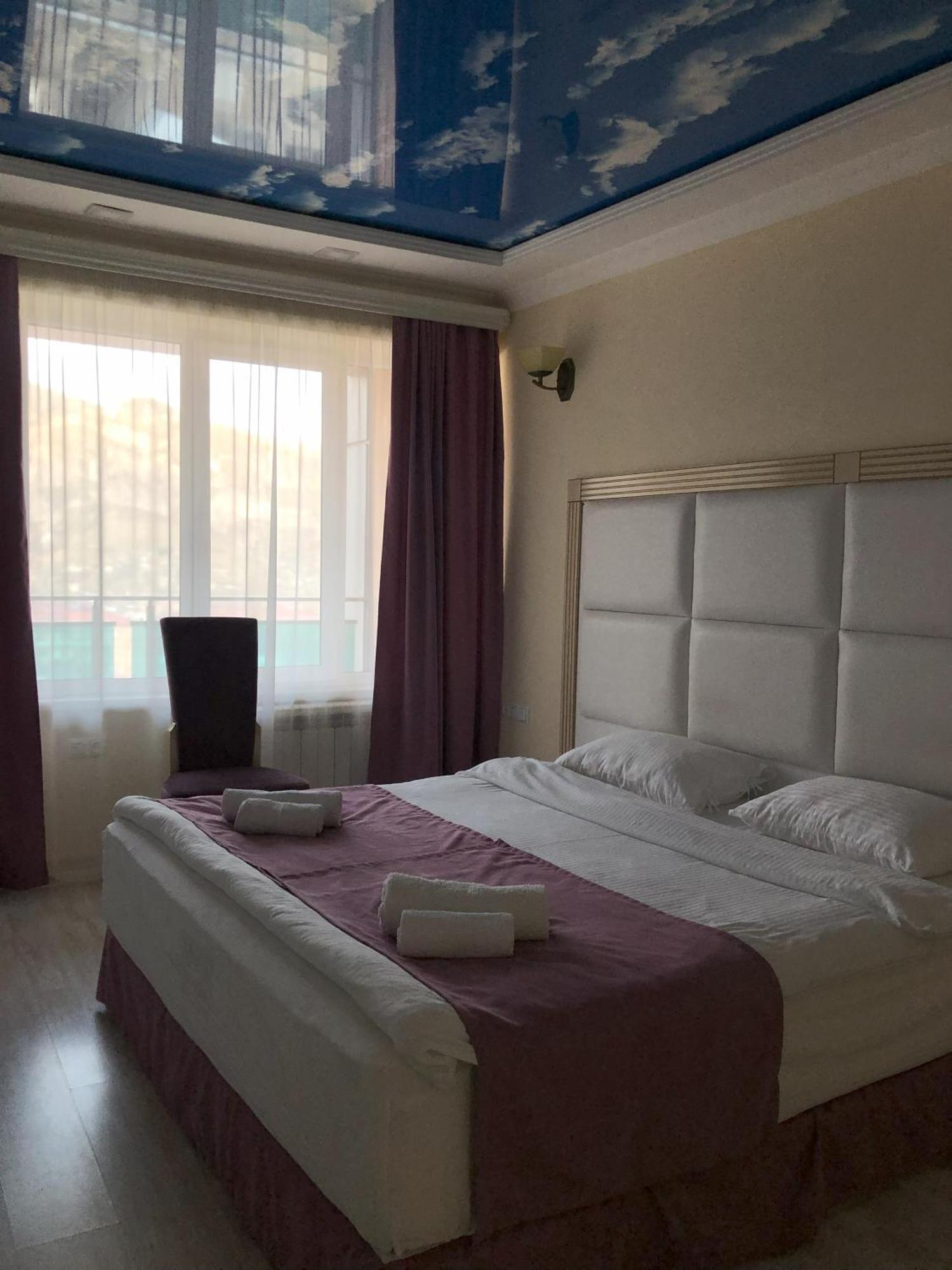 Goris Hotel Bagian luar foto
