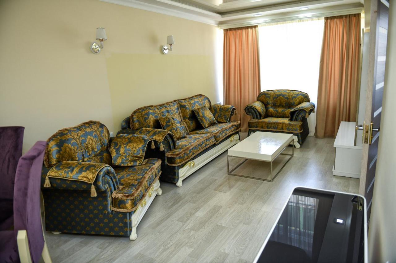 Goris Hotel Bagian luar foto